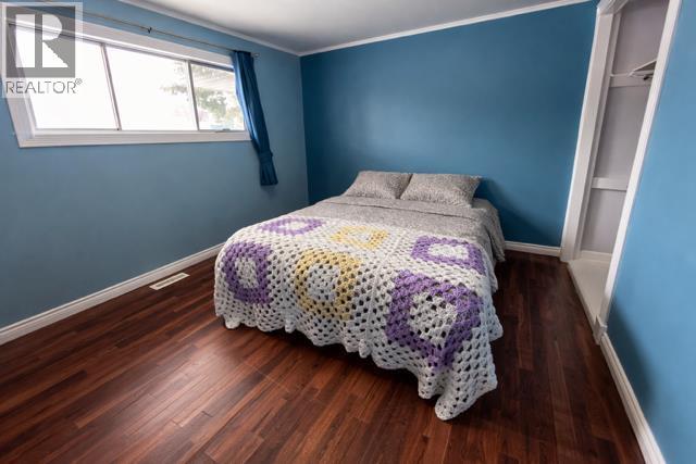 111 Webb Street, Hinton, Alberta  T7V 1B8 - Photo 11 - A2294167