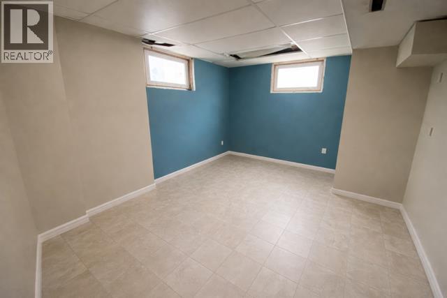 111 Webb Street, Hinton, Alberta  T7V 1B8 - Photo 13 - A2294167