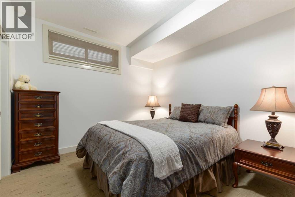 551 Evergreen Circle Sw, Calgary, Alberta  T2Y 0C1 - Photo 42 - A2293040