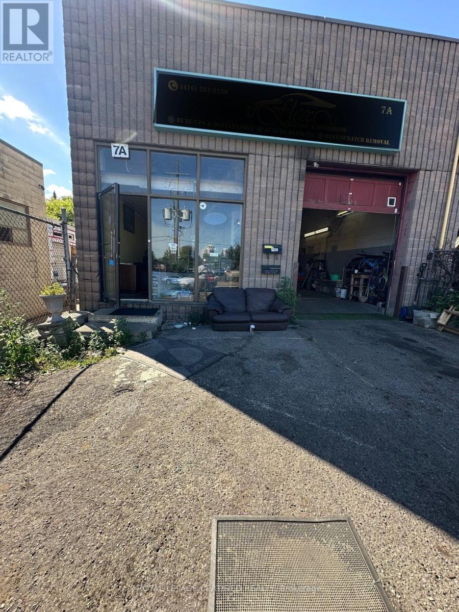 7a Musgrave Street, Toronto, Ontario  M4E 2H3 - Photo 3 - E12860440