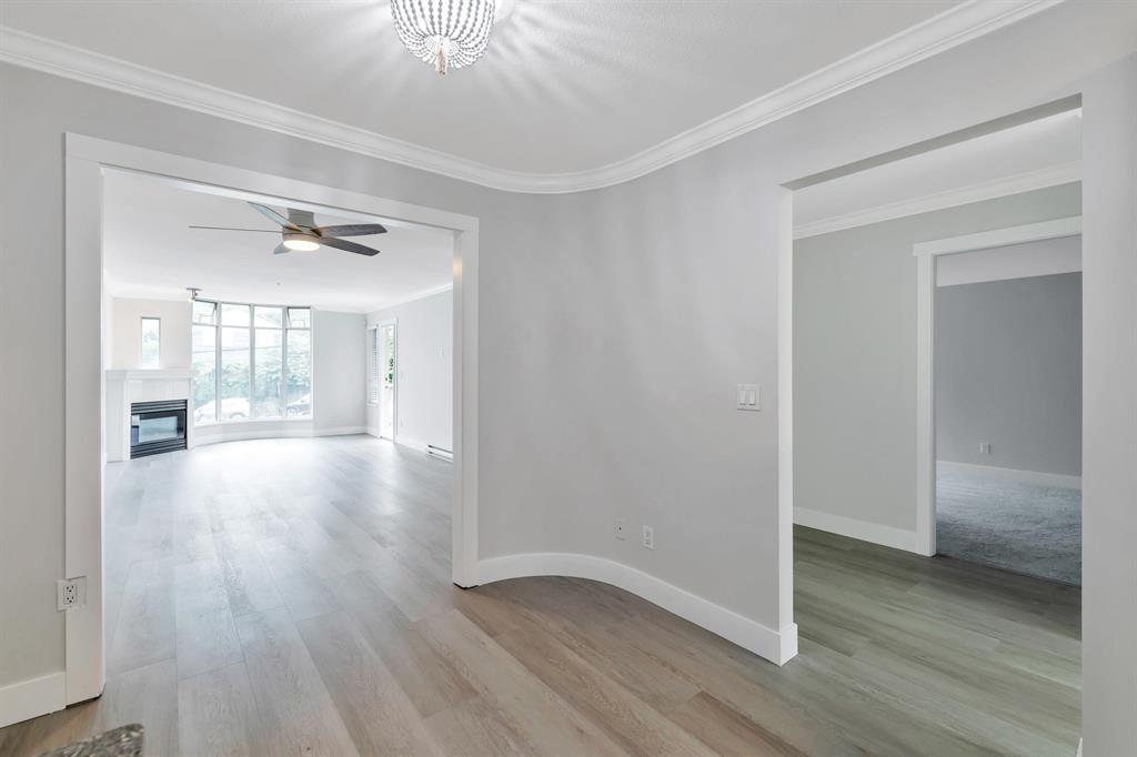 310 14965 Marine Drive, White Rock, British Columbia  V4B 1C3 - Photo 9 - R3101313