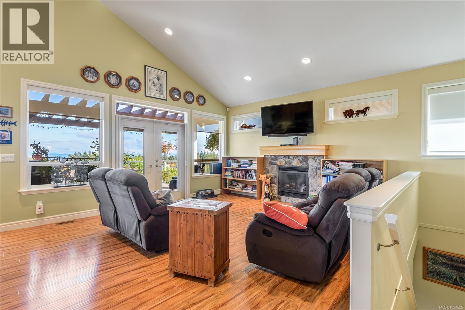 660 Mariner Dr, Campbell River, British Columbia  V9H 1V9 - Photo 4 - 1024526