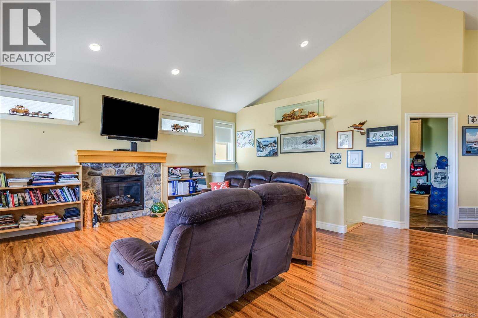 660 Mariner Dr, Campbell River, British Columbia  V9H 1V9 - Photo 5 - 1024526