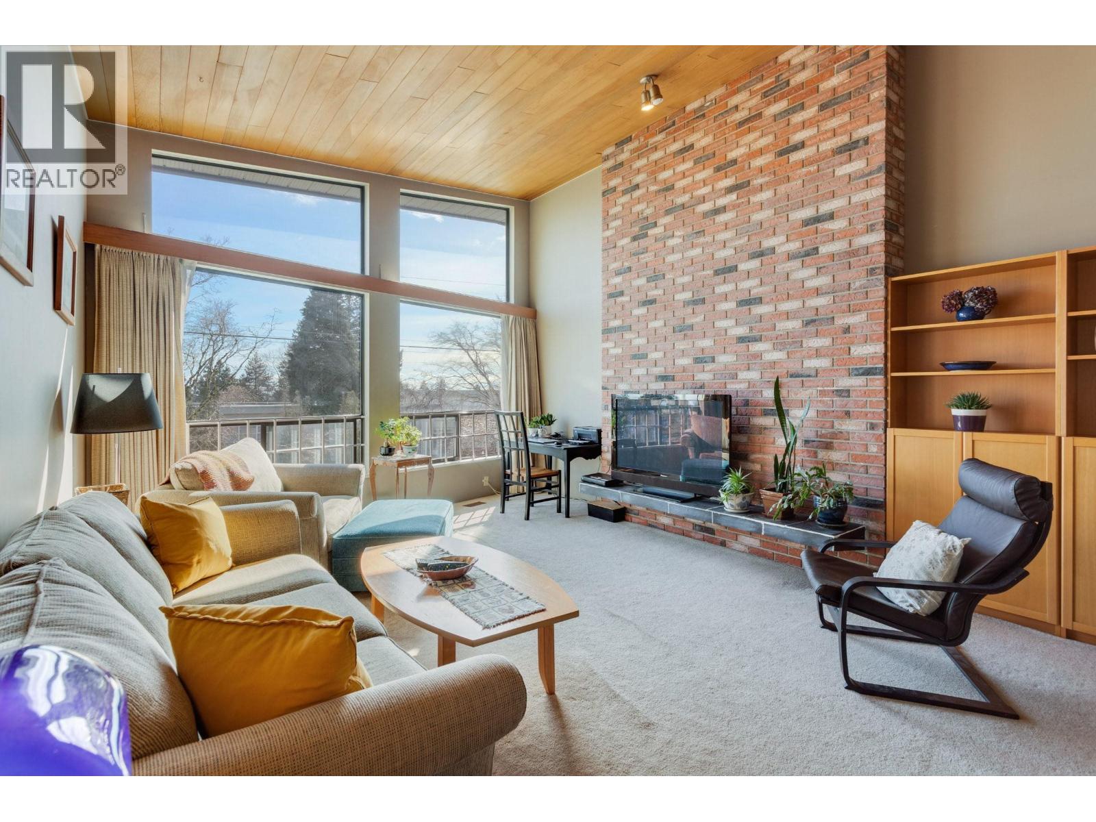 5825-5825 Clinton Street, Burnaby, British Columbia  V5J 2M4 - Photo 5 - R3101120