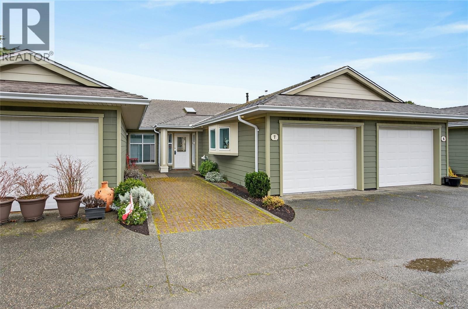 7 650 Yorkshire Dr, Campbell River, British Columbia