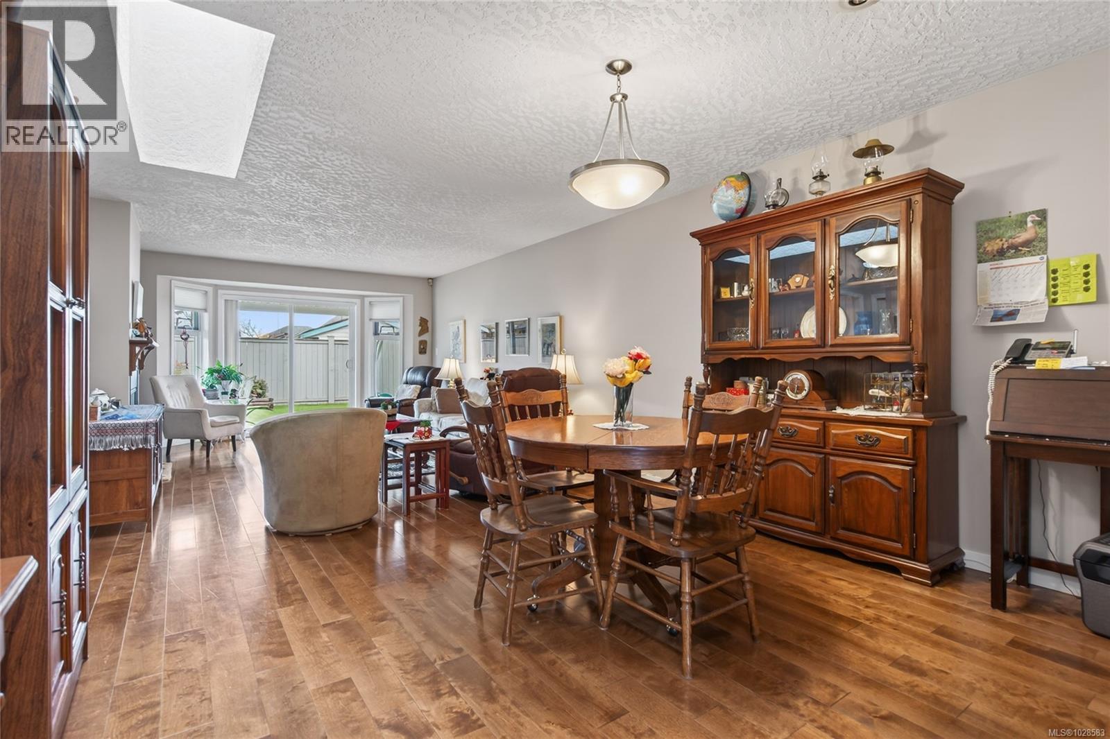 7 650 Yorkshire Dr, Campbell River, British Columbia  V9W 8A6 - Photo 5 - 1028583