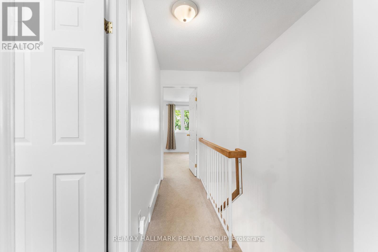 1916 Russell Road, Ottawa, Ontario  K1G 1L6 - Photo 21 - X12896576