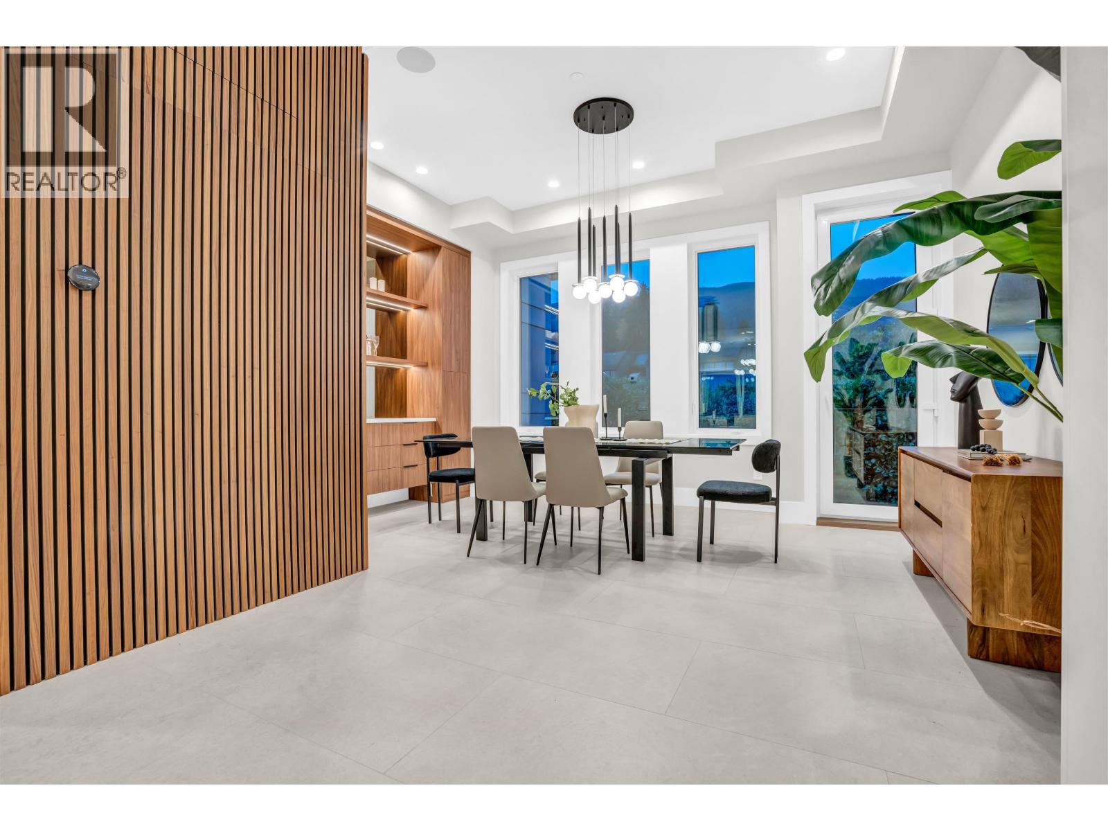 2380 Marine Drive, West Vancouver, British Columbia  V7V 1K8 - Photo 6 - R3101366