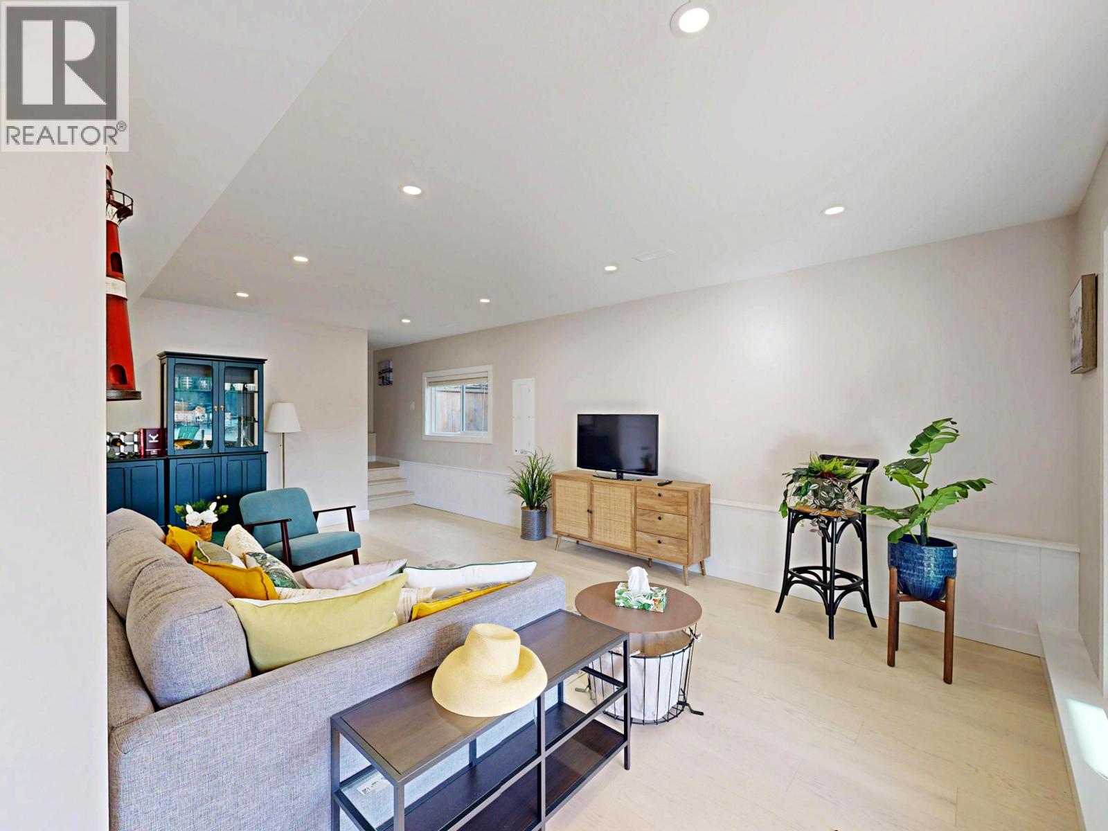 4545 Strathcona Road, North Vancouver, British Columbia  V7G 1G7 - Photo 30 - R3101398