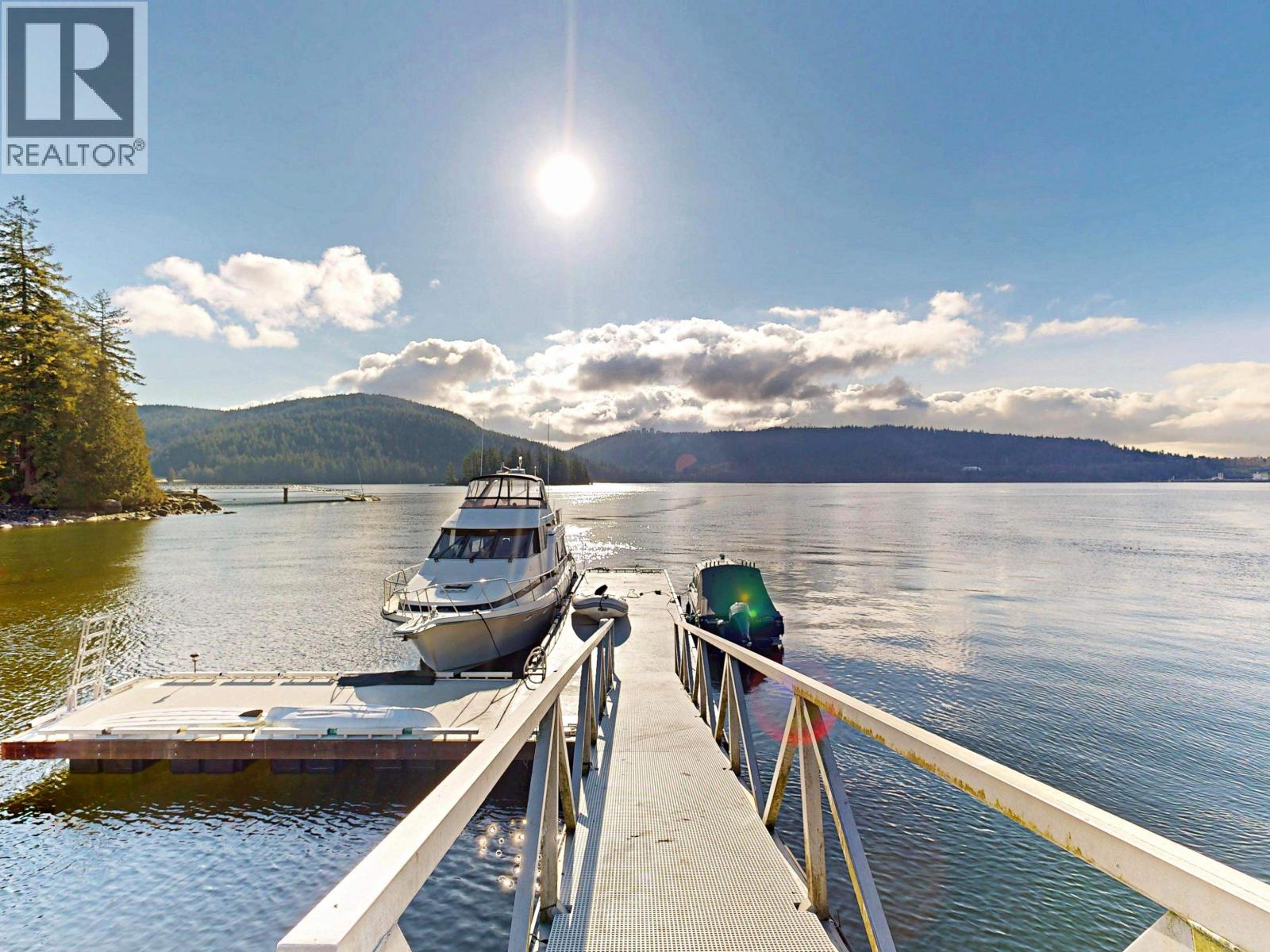 4545 Strathcona Road, North Vancouver, British Columbia  V7G 1G7 - Photo 37 - R3101398