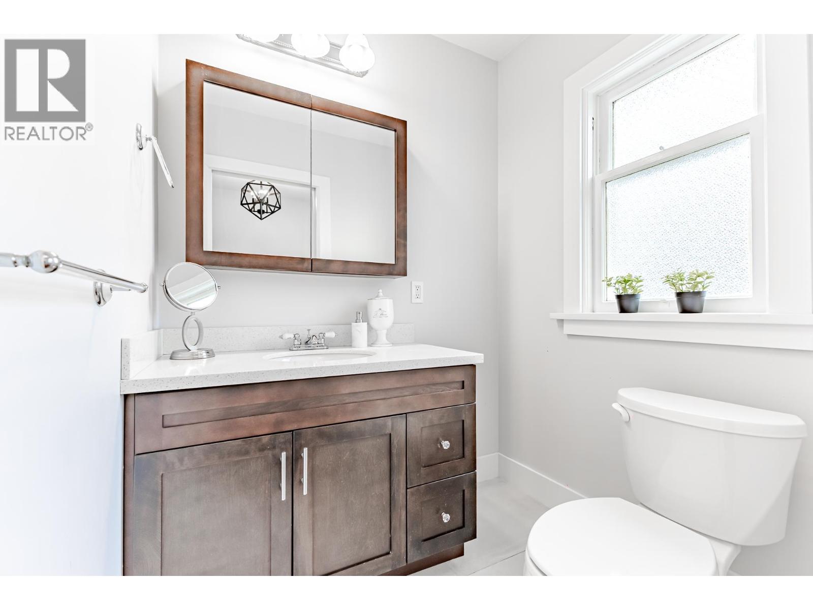 6713 Arbutus Street, Vancouver, British Columbia  V6P 5S6 - Photo 13 - R3101402