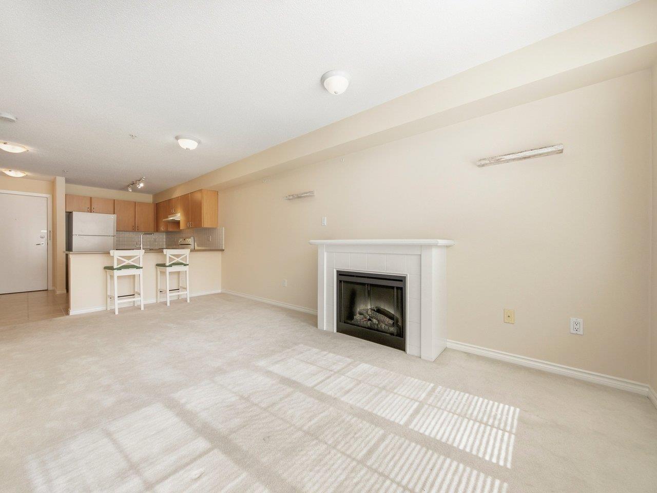 204 14859 100 Avenue, Surrey, British Columbia  V3R 2V5 - Photo 9 - R3101346