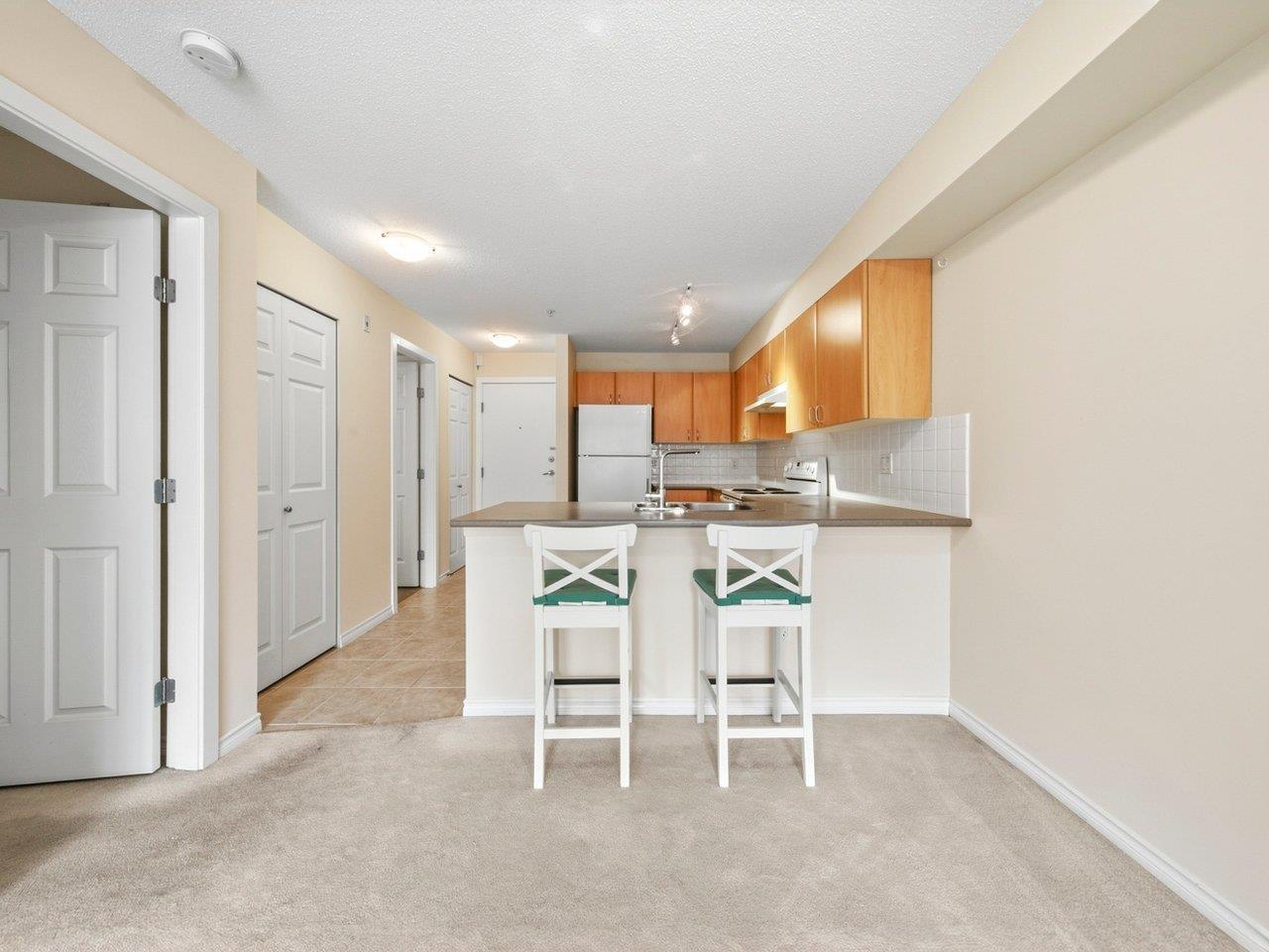 204 14859 100 Avenue, Surrey, British Columbia  V3R 2V5 - Photo 6 - R3101346