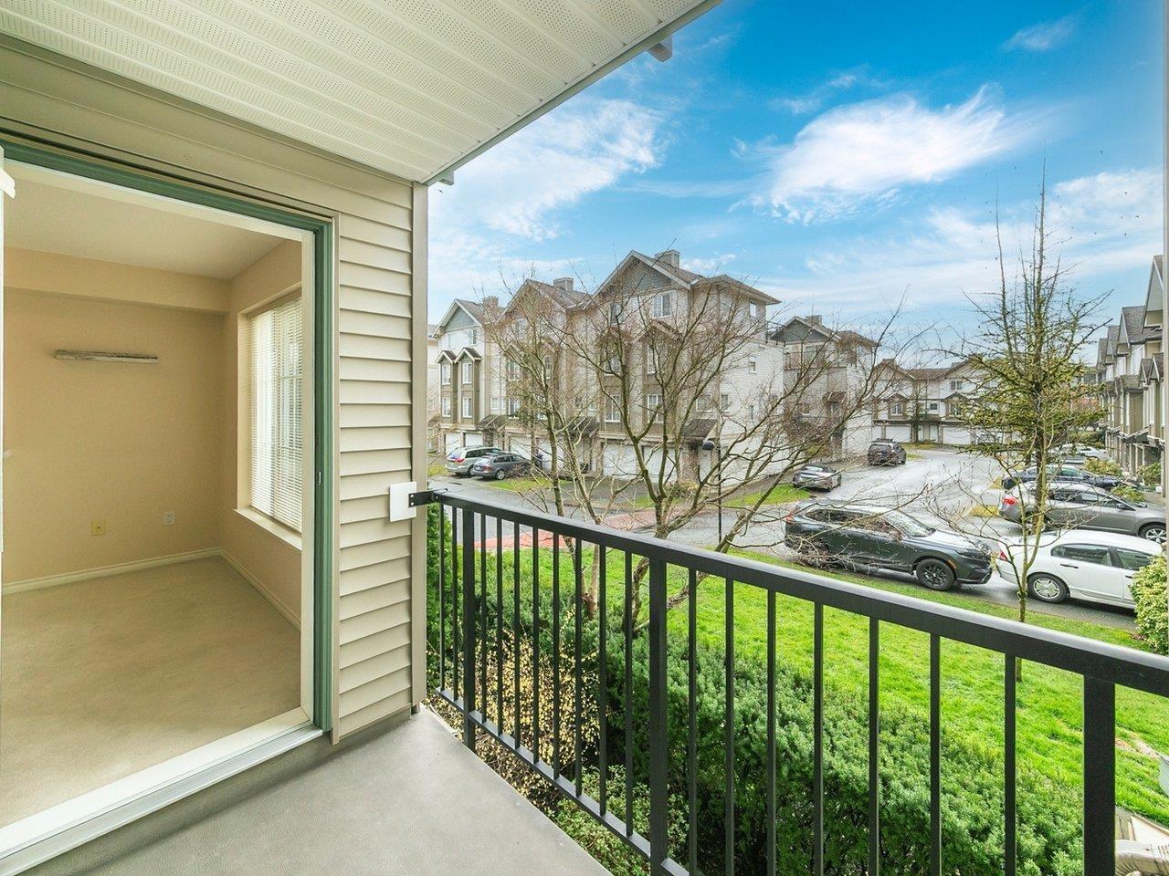 204 14859 100 Avenue, Surrey, British Columbia  V3R 2V5 - Photo 12 - R3101346