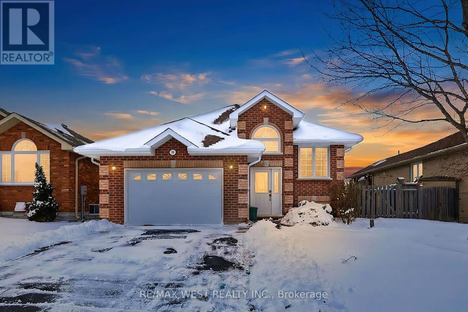 20 EAKINS CRESCENT, Kawartha Lakes, Ontario