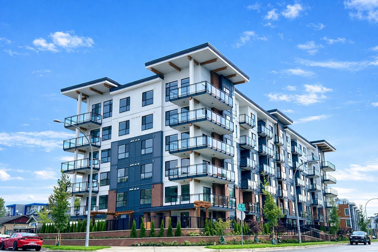 408 5504 BRYDON CRESCENT, Langley, British Columbia