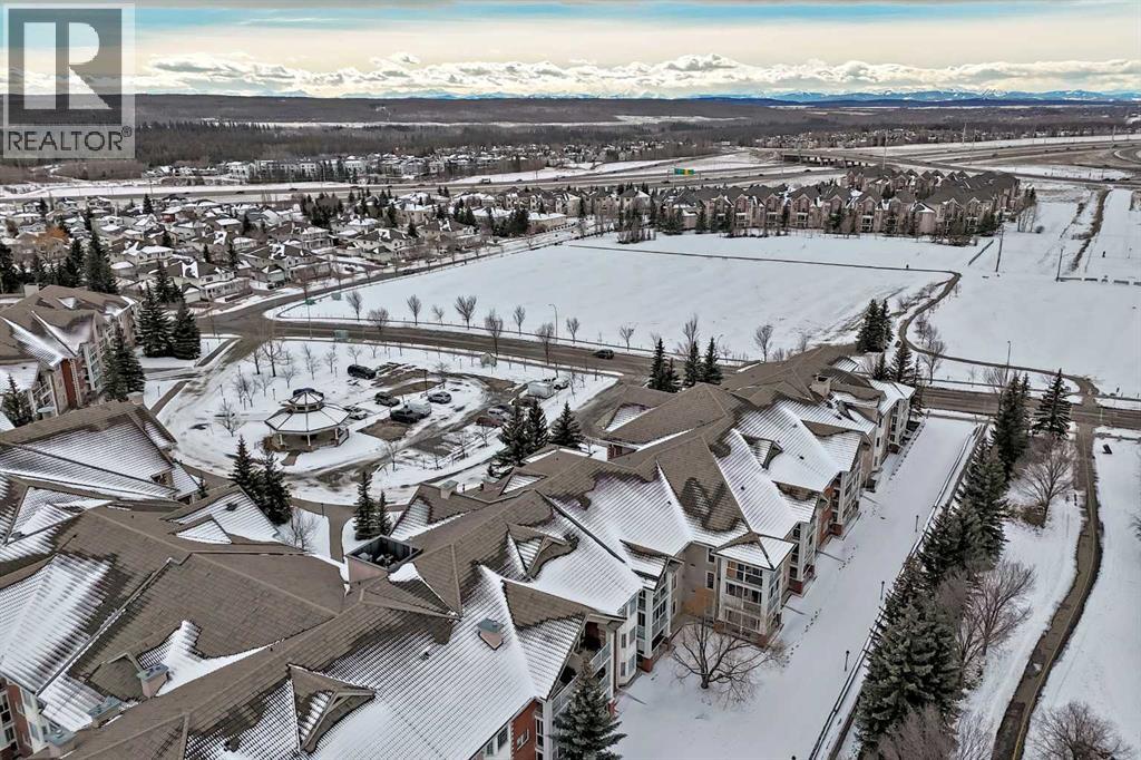 63 Sierra Morena Gardens Sw, Calgary, Alberta  t3H 3P4 - Photo 38 - A2293898