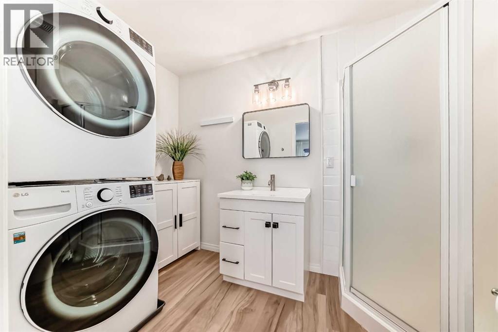 63 Sierra Morena Gardens Sw, Calgary, Alberta  t3H 3P4 - Photo 25 - A2293898