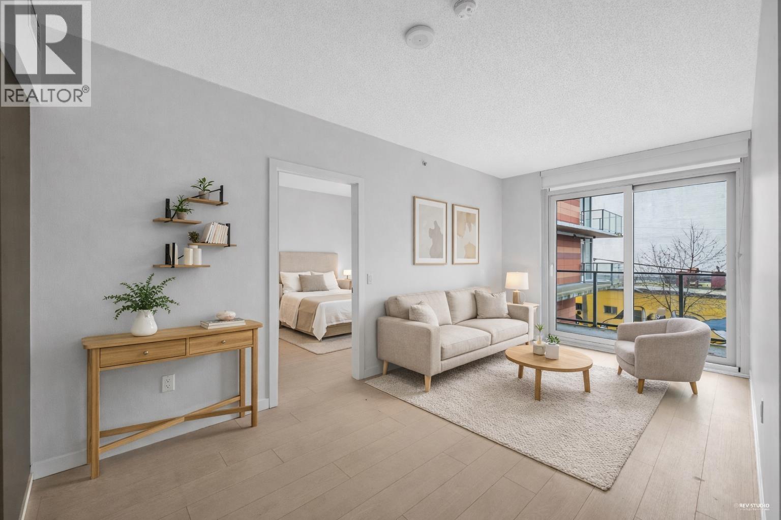 317 180 E 2nd Avenue, Vancouver, British Columbia  V5T 0K4 - Photo 1 - R3100742