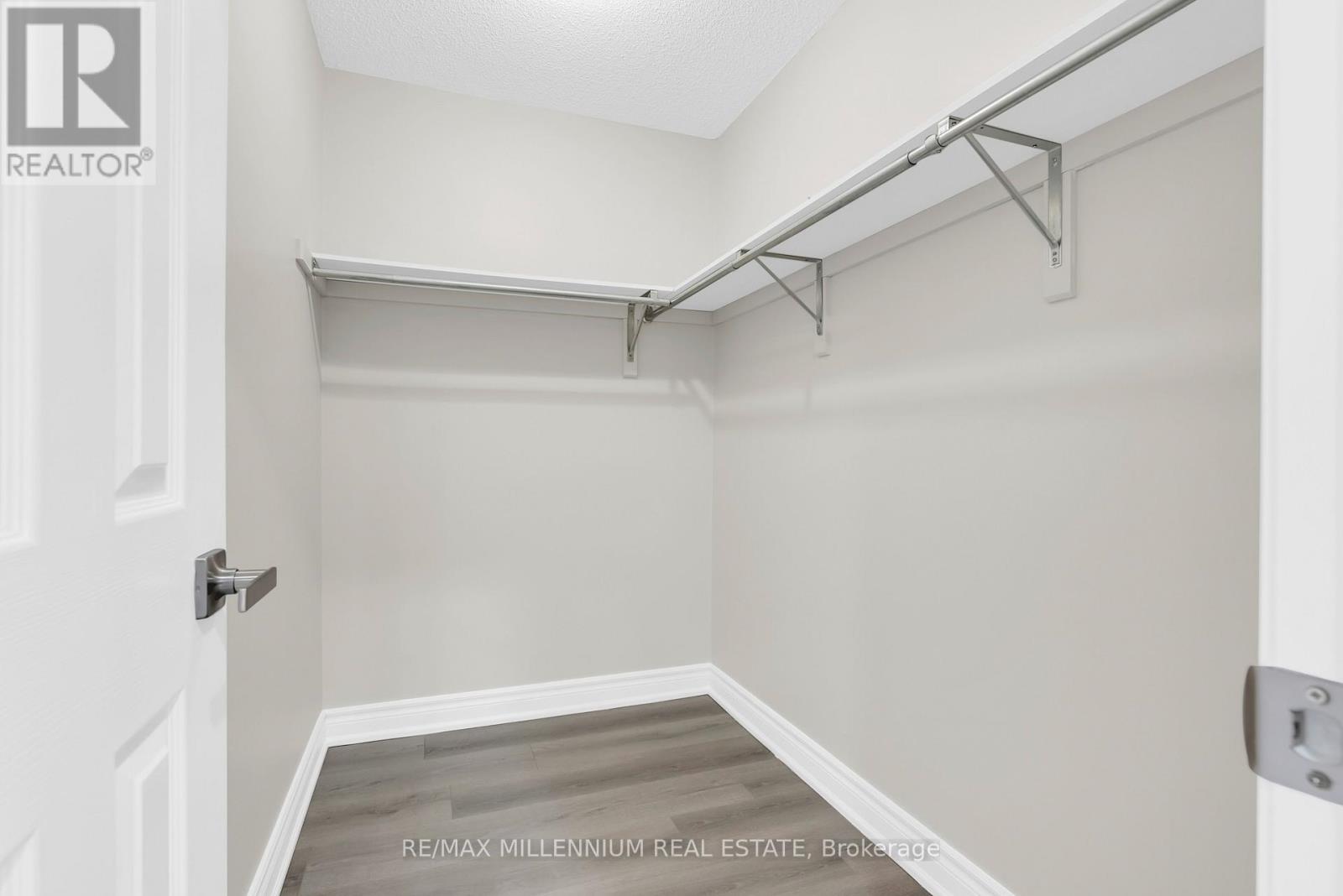 76 Sunley Crescent, Brampton, Ontario  L6Y 5B7 - Photo 20 - W12897720