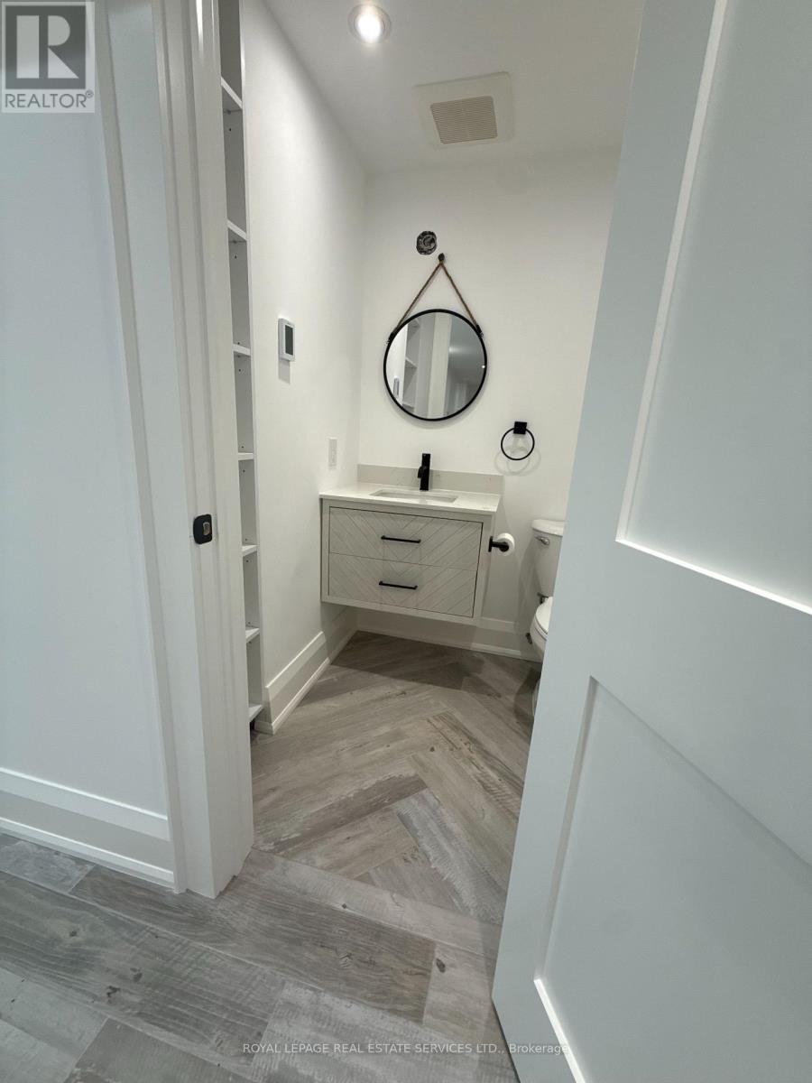 Basement - 2101 Ian Avenue E, Mississauga, Ontario  L5A 1C4 - Photo 15 - W12897722