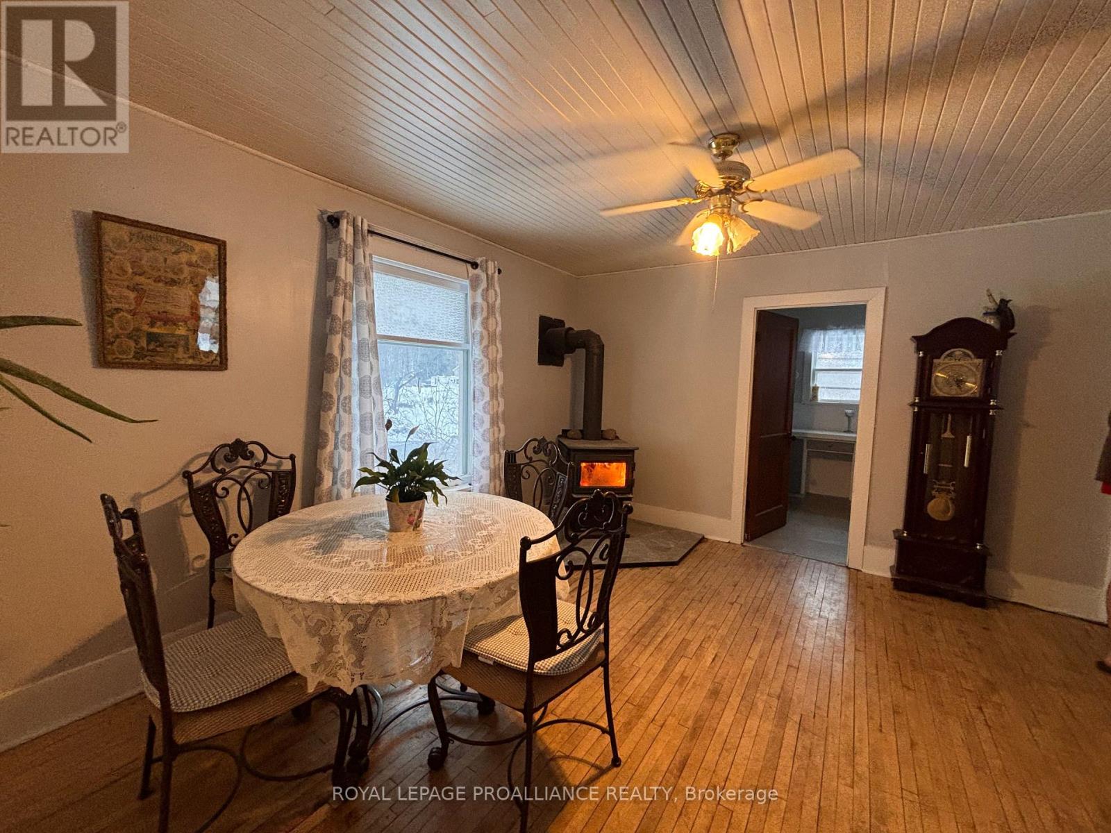 1022 Bridge Street, Frontenac, Ontario  K0H 1B0 - Photo 11 - X12696074