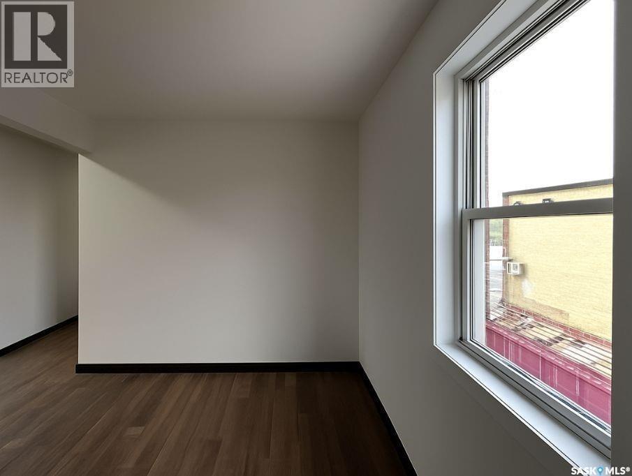 1817 Osler Street, Regina, Saskatchewan  S4P 1W1 - Photo 17 - SK030683