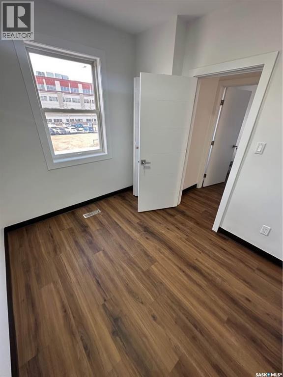 1817 Osler Street, Regina, Saskatchewan  S4P 1W1 - Photo 9 - SK030683