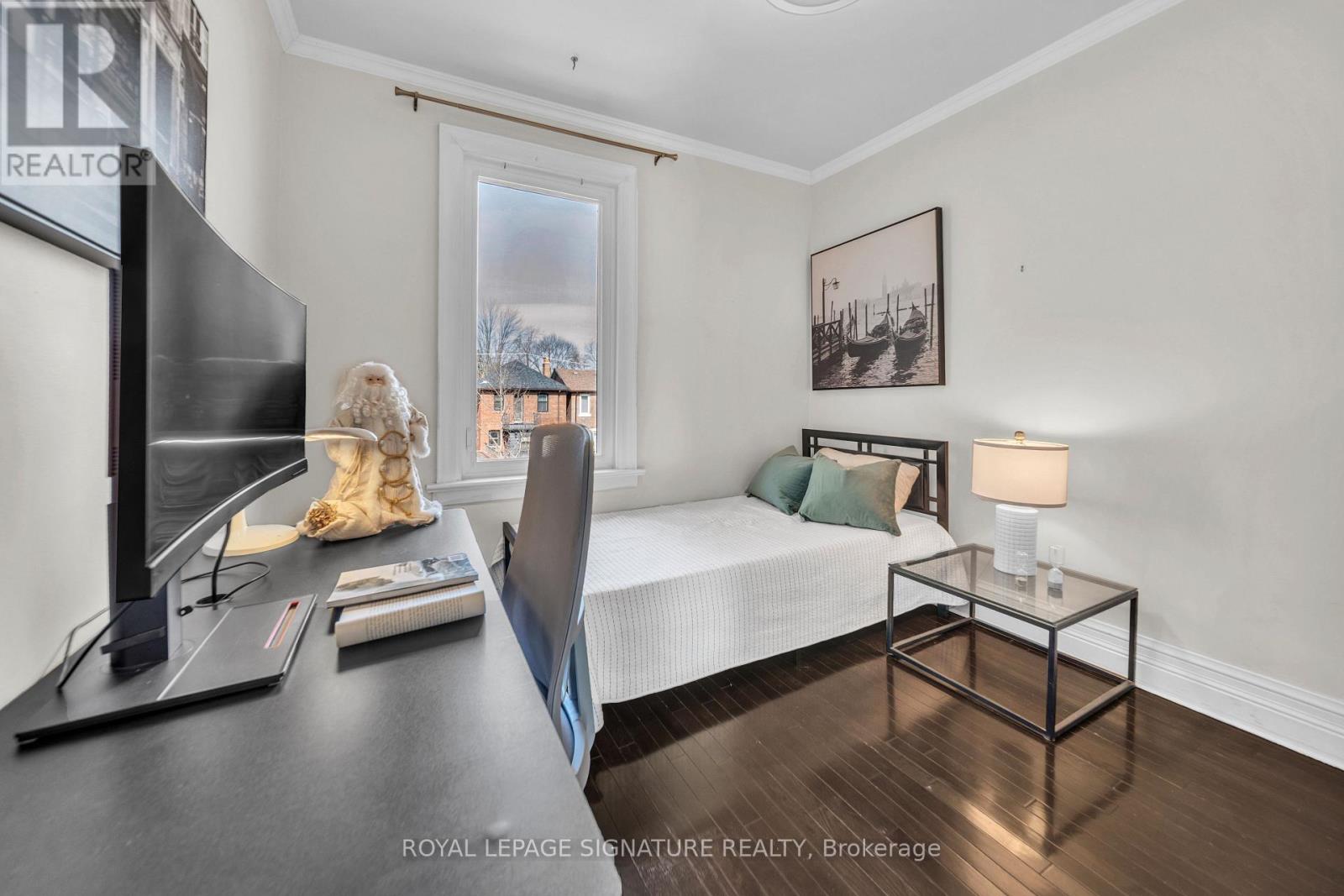 70 Cranbrooke Avenue, Toronto, Ontario  M5M 1M4 - Photo 19 - C12872878