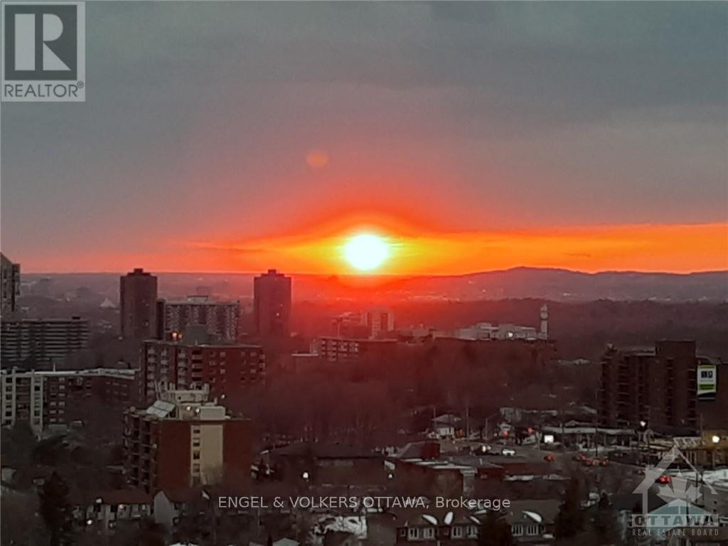 2113 - 665 Bathgate Drive, Ottawa, Ontario  K1K 3Y4 - Photo 3 - X12694360