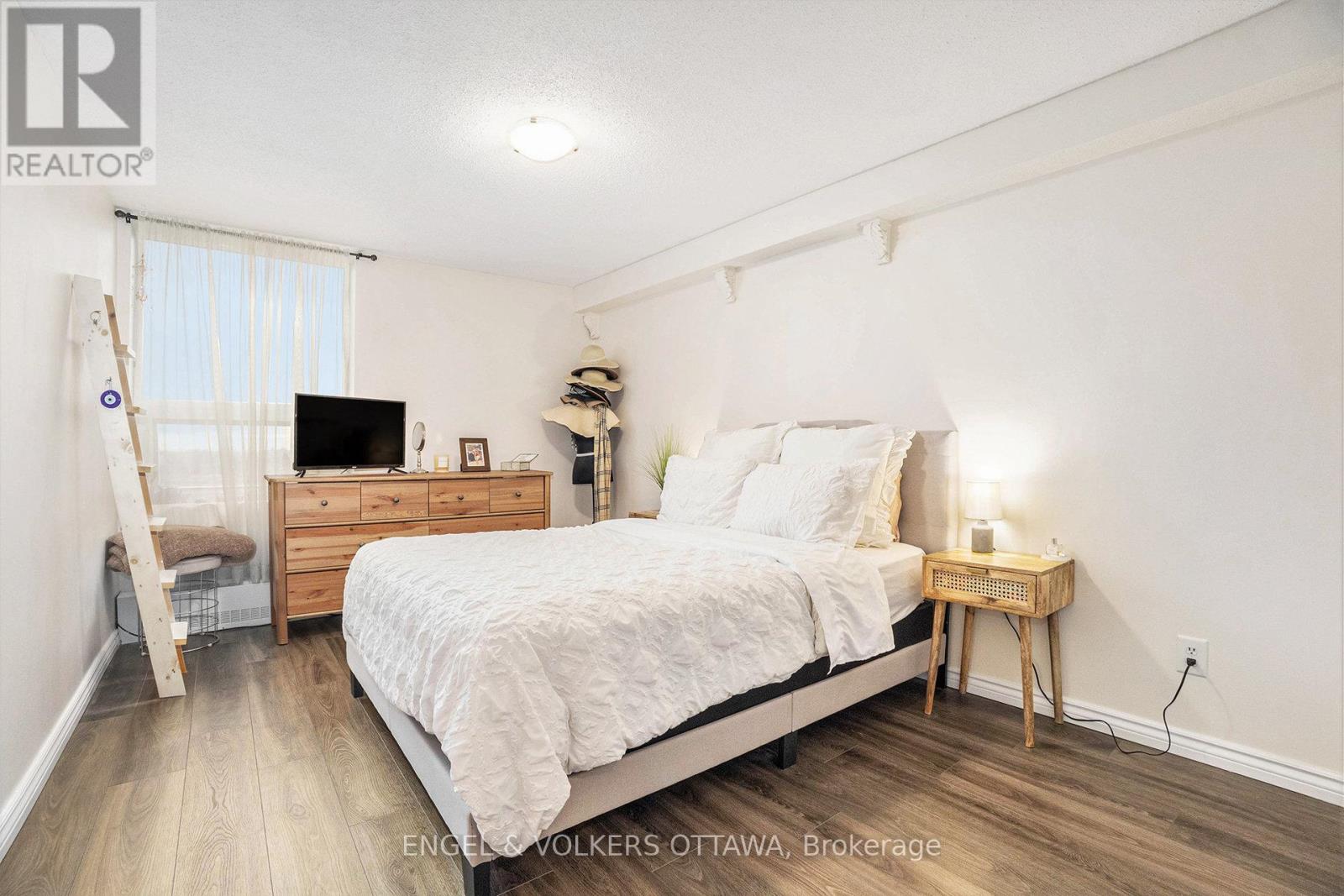 2113 - 665 Bathgate Drive, Ottawa, Ontario  K1K 3Y4 - Photo 15 - X12694360