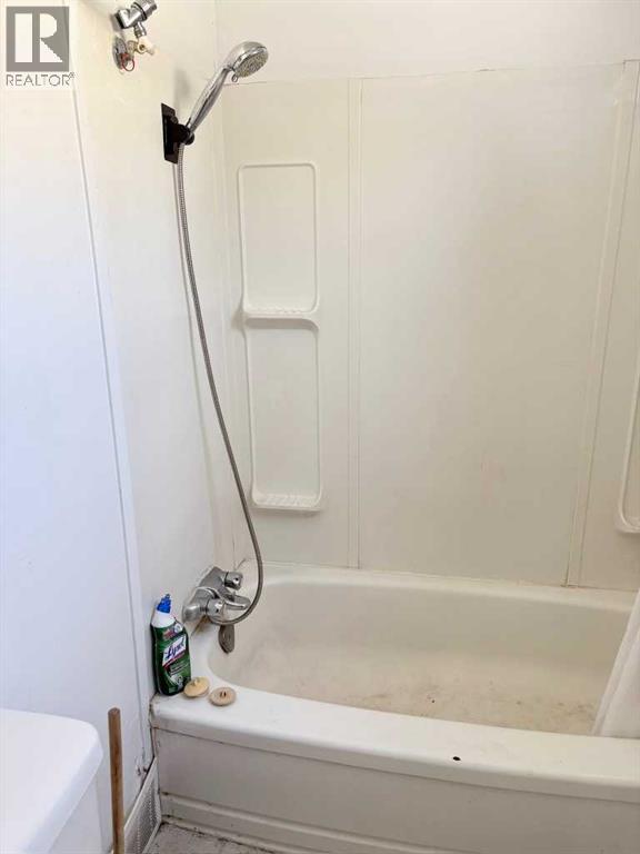 5310 46 Avenue, Vermilion, Alberta  T9X 1X8 - Photo 9 - A2292649