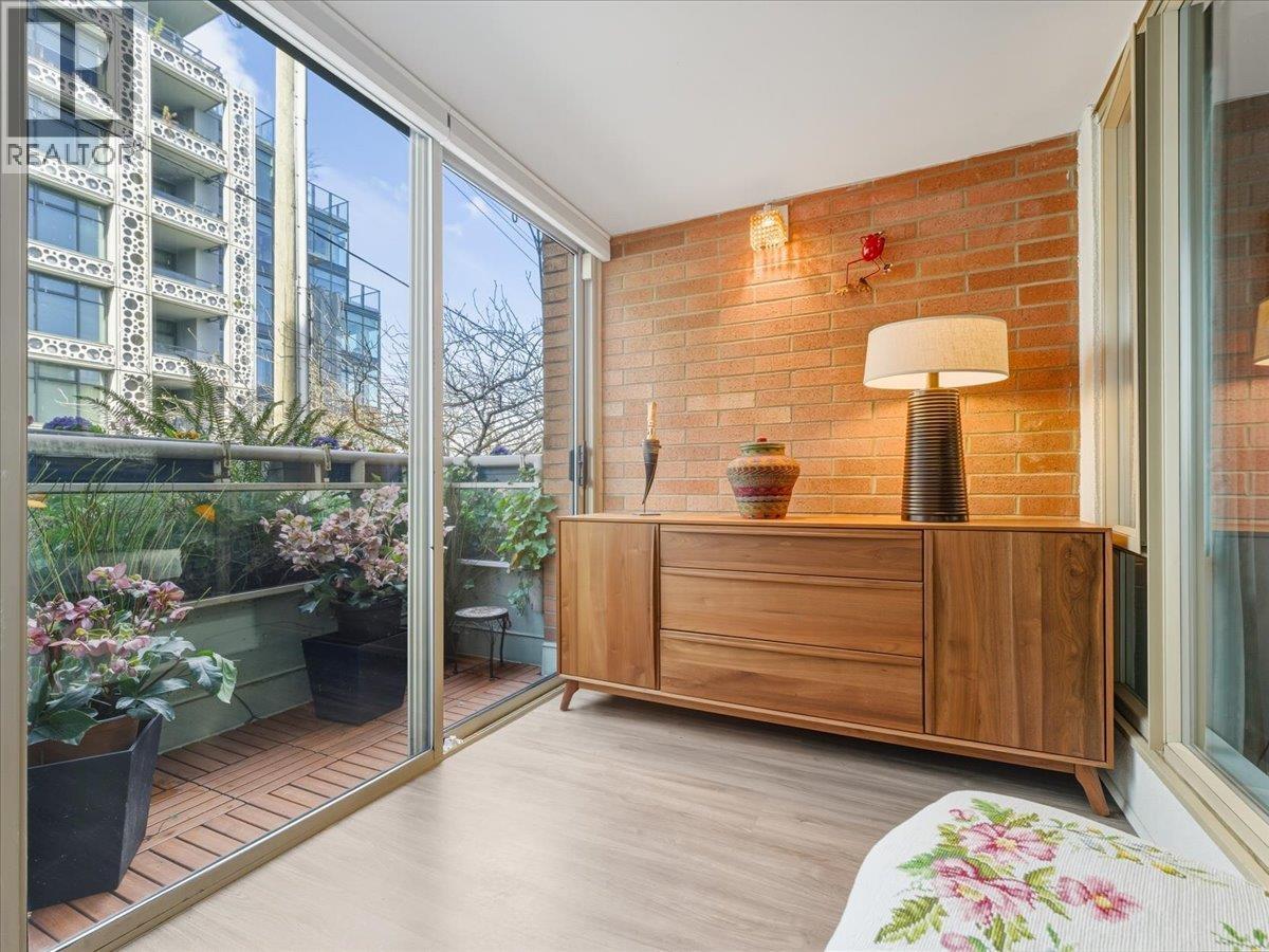 205 2438 Heather Street, Vancouver, British Columbia  V5Z 3H9 - Photo 9 - R3096745