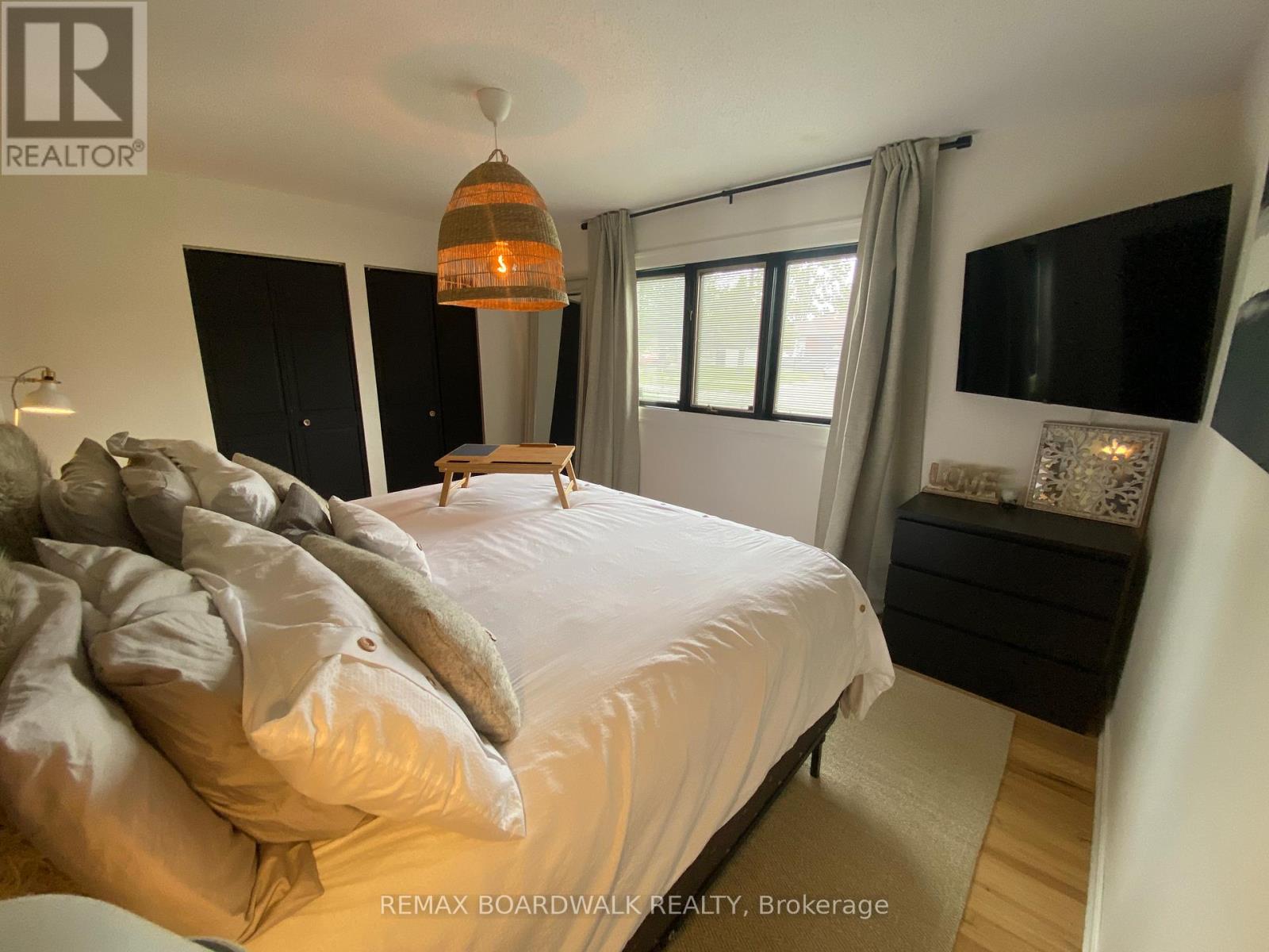 1588 Maxime Street, Ottawa, Ontario  K1B 3L1 - Photo 13 - X12897778