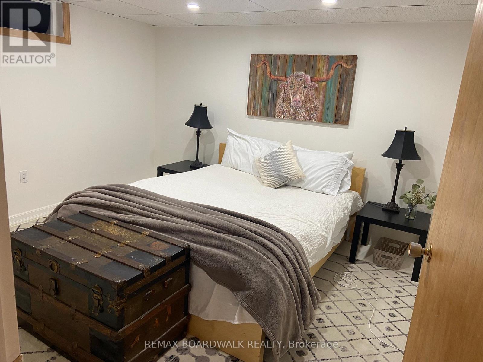 1588 Maxime Street, Ottawa, Ontario  K1B 3L1 - Photo 16 - X12897778