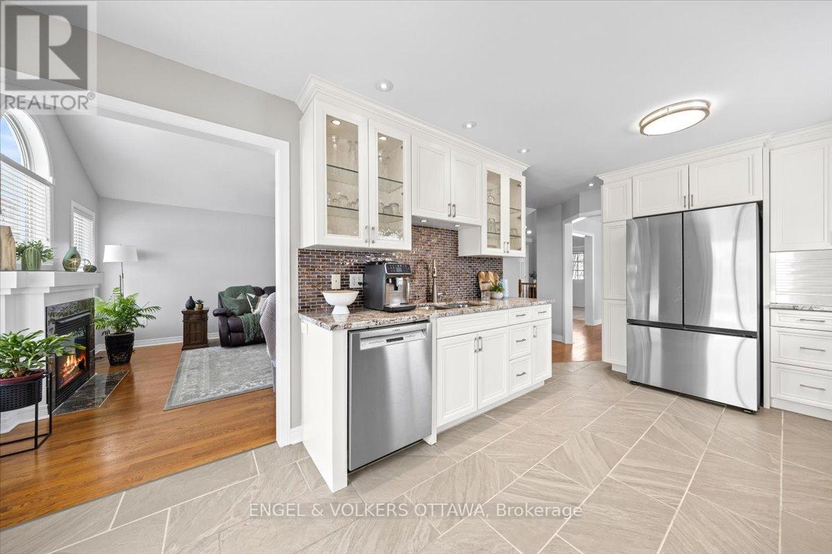 237 Heather Crescent, Mississippi Mills, Ontario  K0A 1A0 - Photo 14 - X12897810