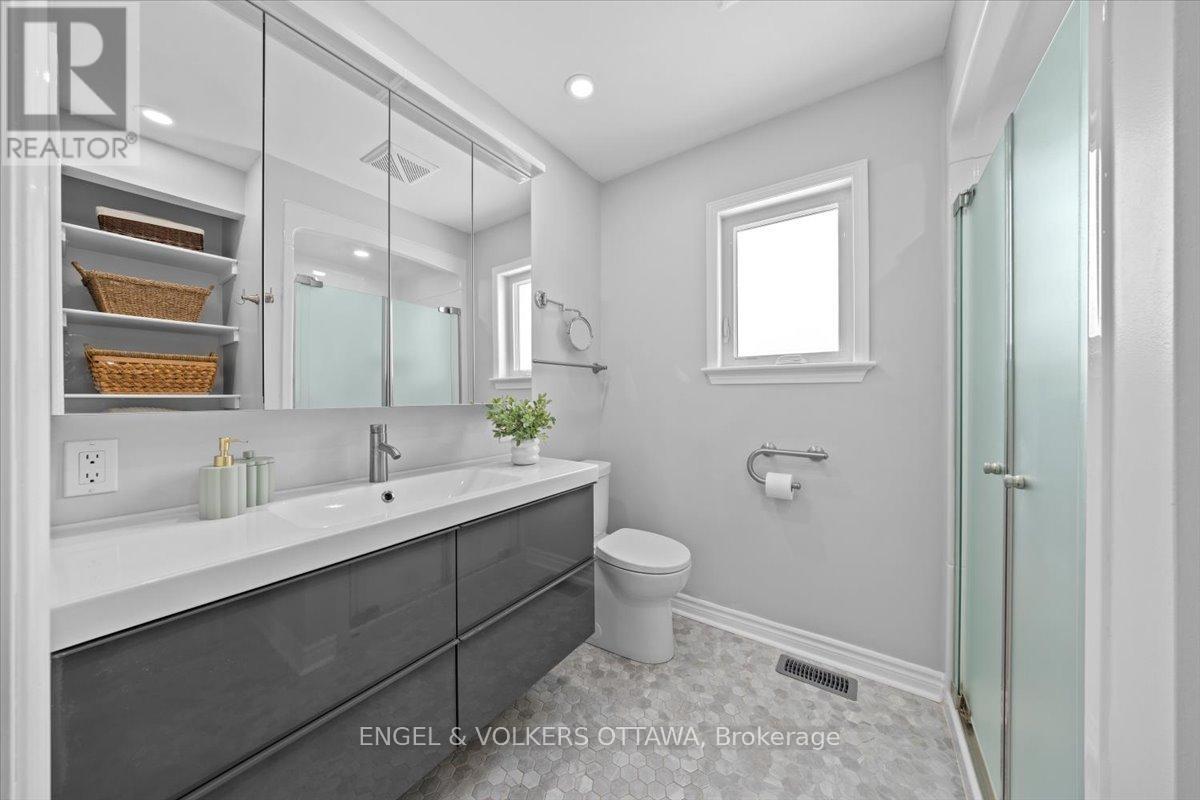 237 Heather Crescent, Mississippi Mills, Ontario  K0A 1A0 - Photo 19 - X12897810