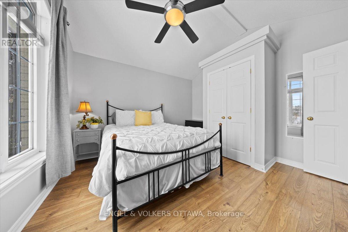 237 Heather Crescent, Mississippi Mills, Ontario  K0A 1A0 - Photo 21 - X12897810