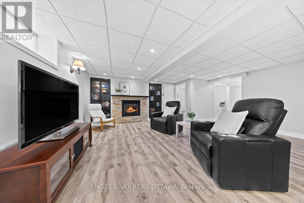 237 Heather Crescent, Mississippi Mills, Ontario  K0A 1A0 - Photo 29 - X12897810