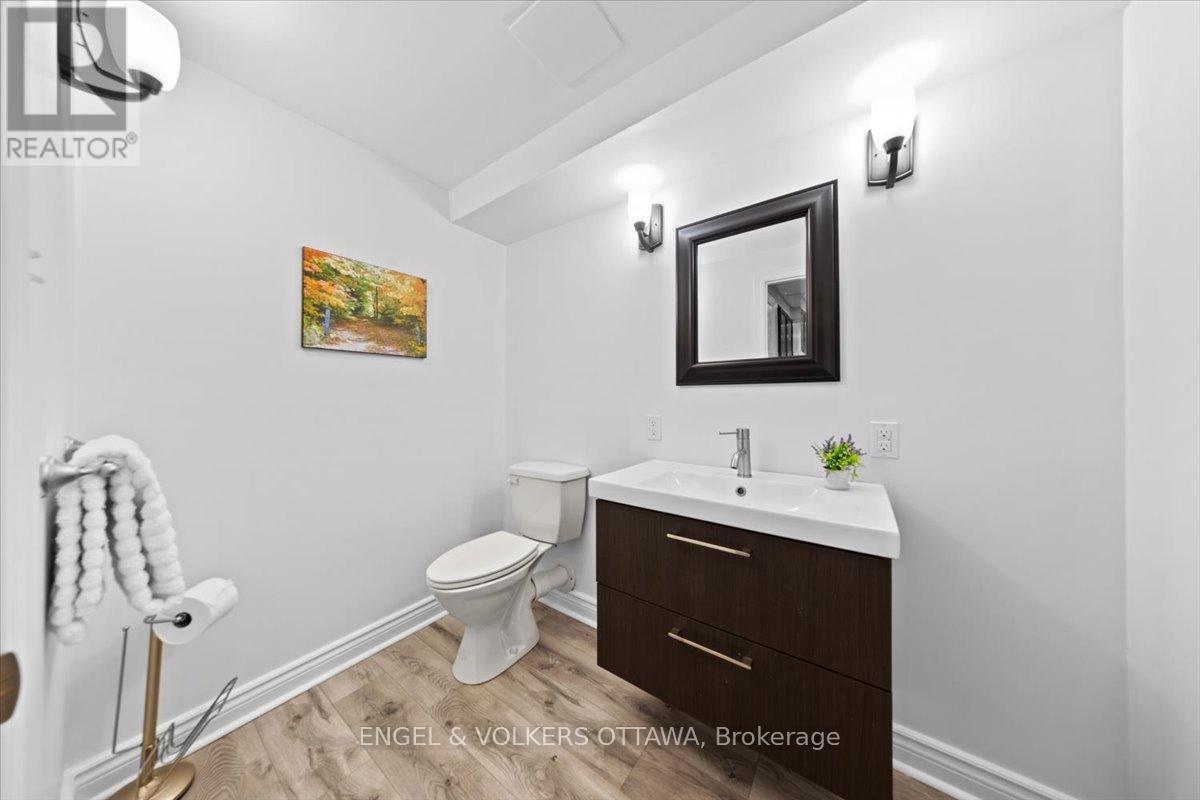 237 Heather Crescent, Mississippi Mills, Ontario  K0A 1A0 - Photo 31 - X12897810