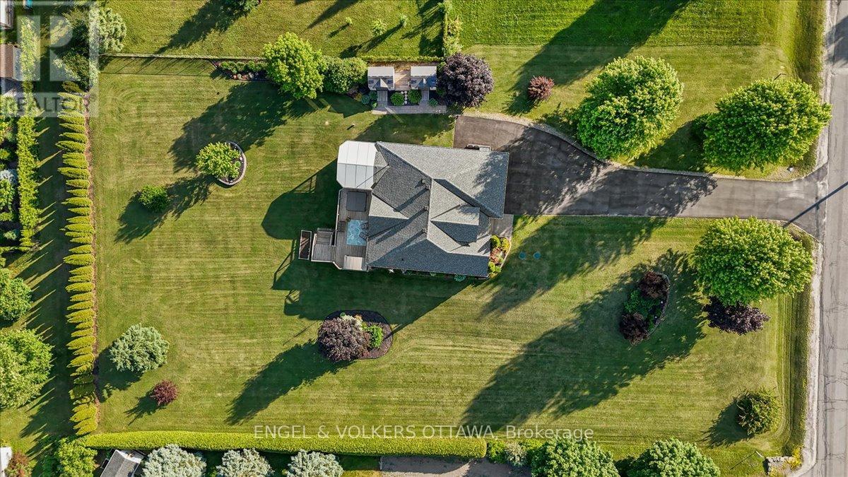 237 Heather Crescent, Mississippi Mills, Ontario  K0A 1A0 - Photo 42 - X12897810