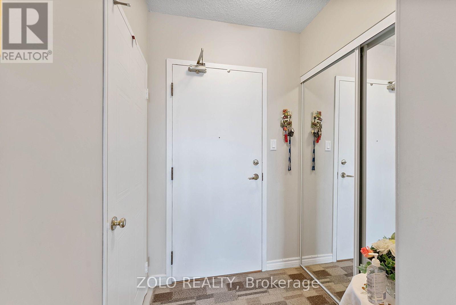 1015 - 430 Mclevin Avenue, Toronto (Malvern), Ontario  M1B 5P1 - Photo 3 - E12897768