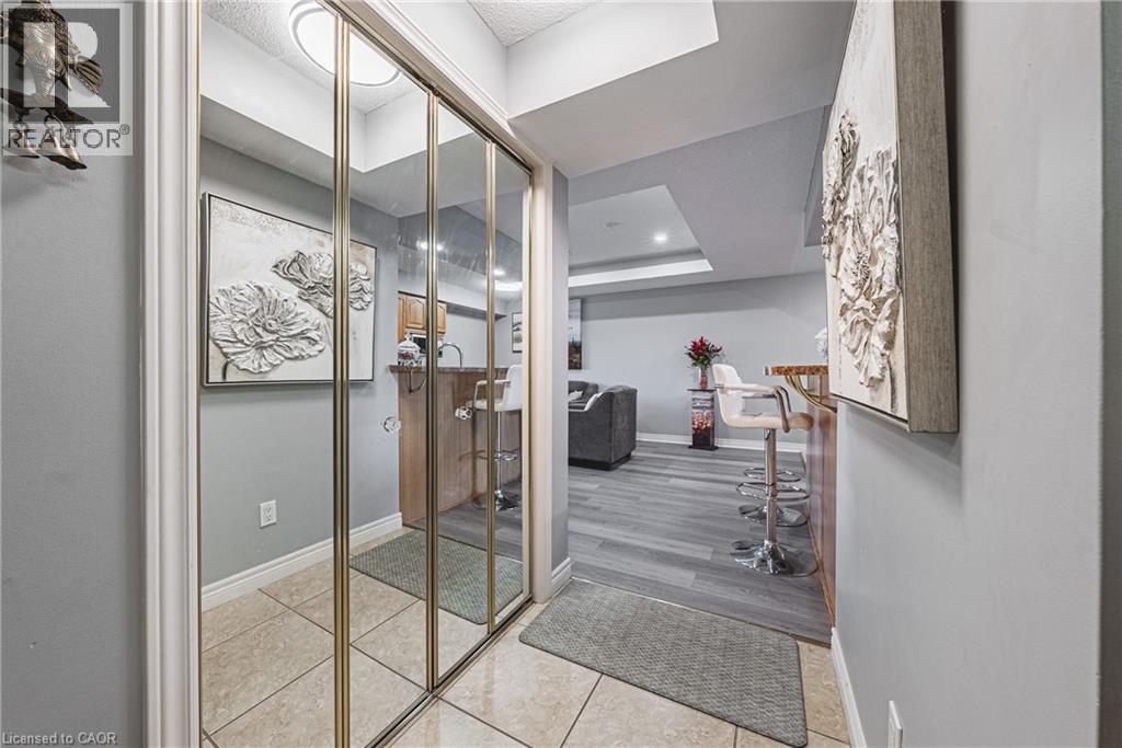 990 Golf Links Road Unit# 308, Ancaster, Ontario  L9K 1J8 - Photo 8 - 40813363