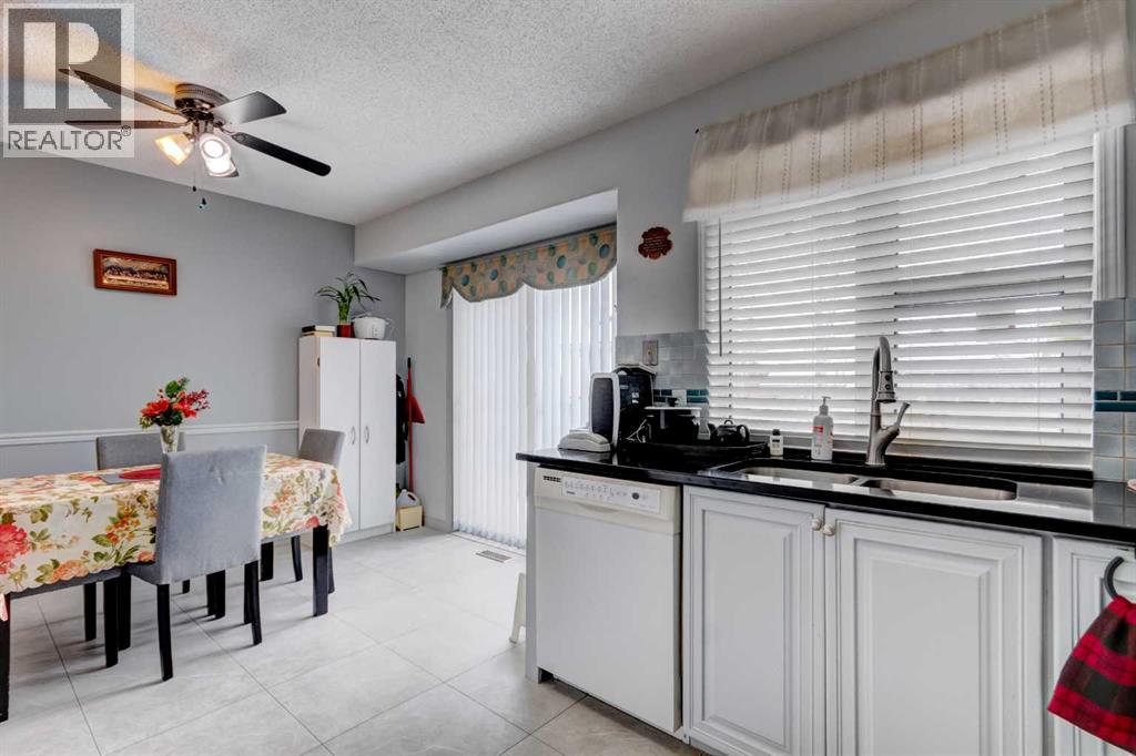 38, - Millbank Hill Sw, Calgary, Alberta  T2Y 2Y9 - Photo 13 - A2294549