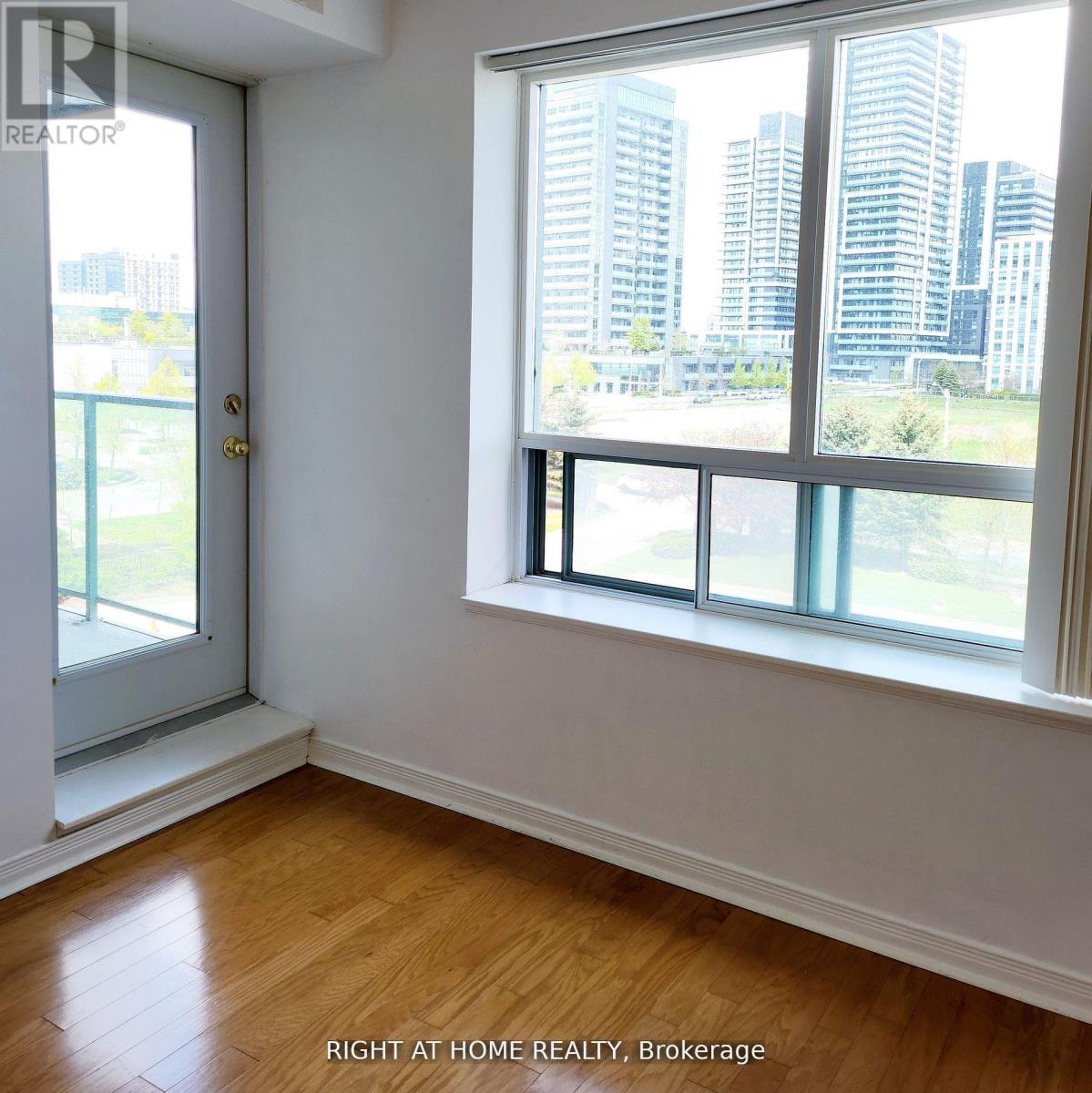 401 - 23 Oneida Crescent, Richmond Hill (Langstaff), Ontario  L4B 0A2 - Photo 6 - N12897770