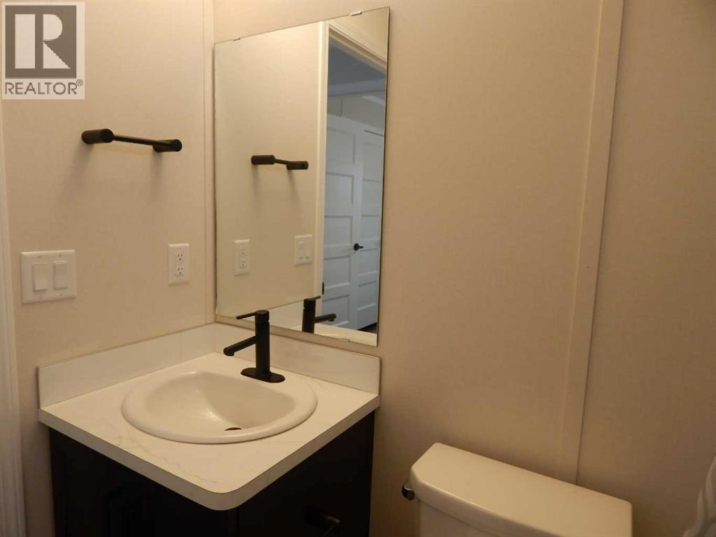 #11, 5210 65 Avenue, Olds, Alberta T4H 1W7 - Photo 27 - A2280611