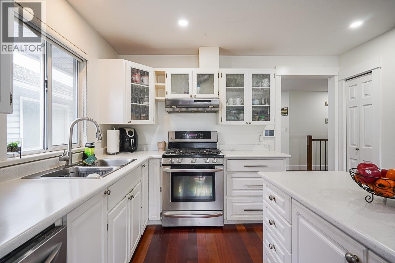 11698 206a Street, Maple Ridge, British Columbia  V2X 0X8 - Photo 5 - R3098886