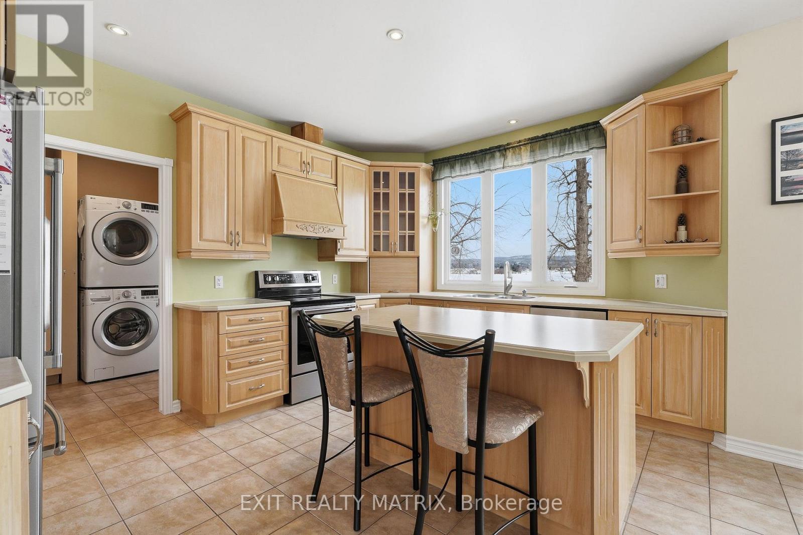 115 Gascon Street, Alfred And Plantagenet, Ontario  K0B 1J0 - Photo 11 - X12897796