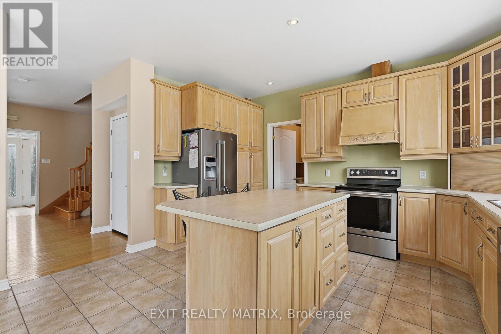 115 Gascon Street, Alfred And Plantagenet, Ontario  K0B 1J0 - Photo 12 - X12897796