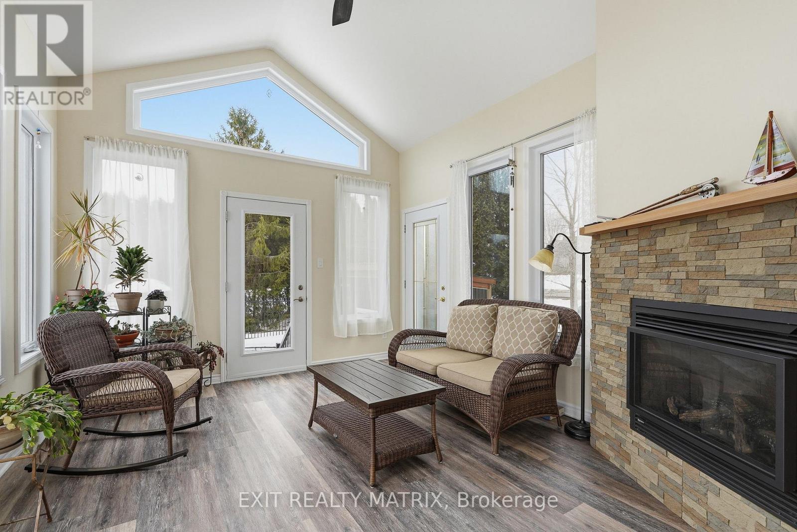 115 Gascon Street, Alfred And Plantagenet, Ontario  K0B 1J0 - Photo 21 - X12897796